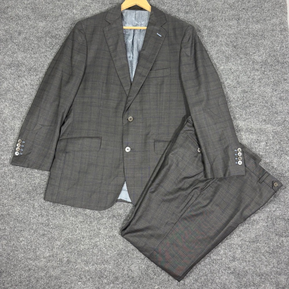 Loro Piana J. Hilburn Suit Plaid Mens 42R 33x30 Grey Italian Wool 2 Pc EUC